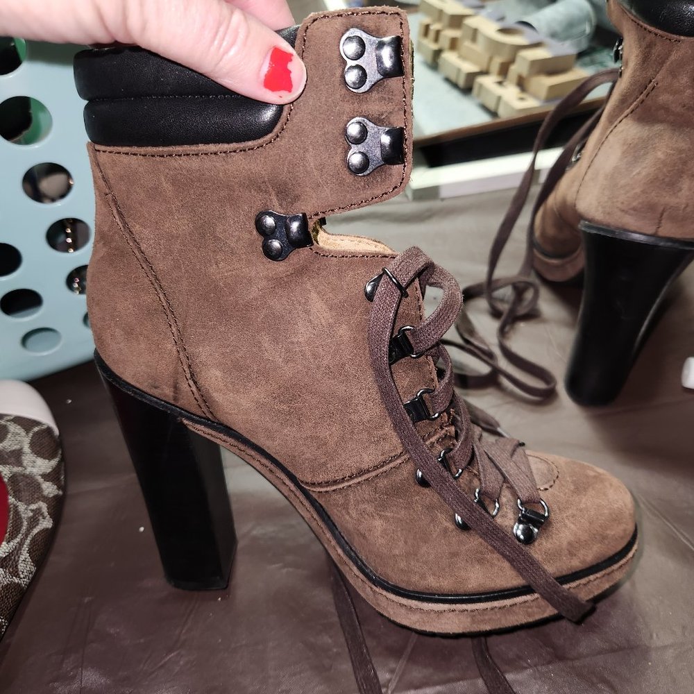 Coach "carol" boots size 8